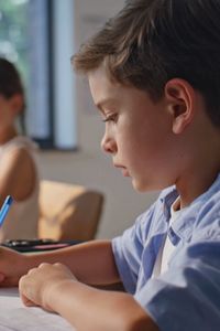 Dytective: la aplicación que ayuda niños con dislexia se abre paso en colegios madrileños