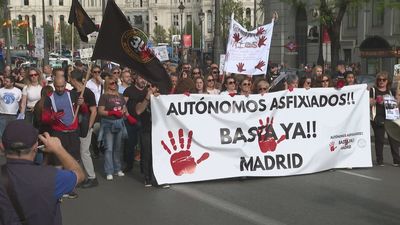 Los autónomos se manifiestan en Madrid: "El Gobierno nos está asfixiando"