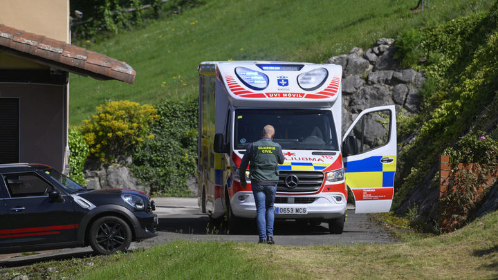 Hallan muertos a una mujer y a un hombre por arma de fuego en su casa de Lena