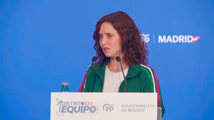 Ayuso denuncia la “práctica chulesca” de Sánchez para “viciar” los censos electorales