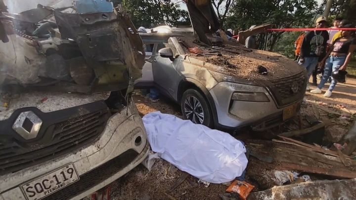 Al menos 14 muertos y 40 heridos en un atentado con bomba en Colombia