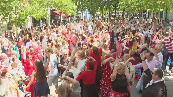 Leganés intenta arrebatar a Córdoba el récord de personas bailando sevillanas
