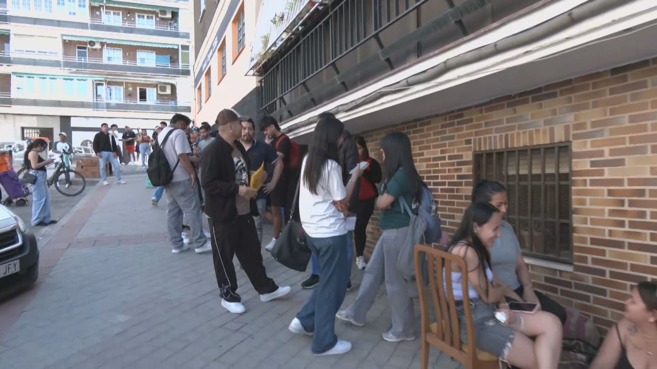 El arraigo familiar dispara un 668% los permisos de residencia tras la reforma de Extranjería