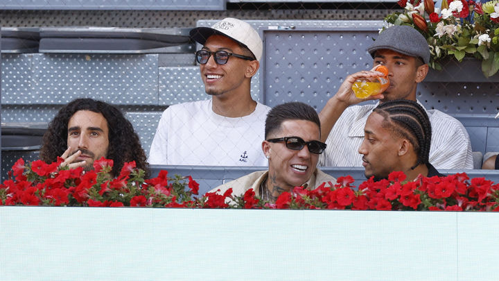 Jude Bellingham, su hermano, Cucurella, Enzo Fernández y Joao Pedro / EFE