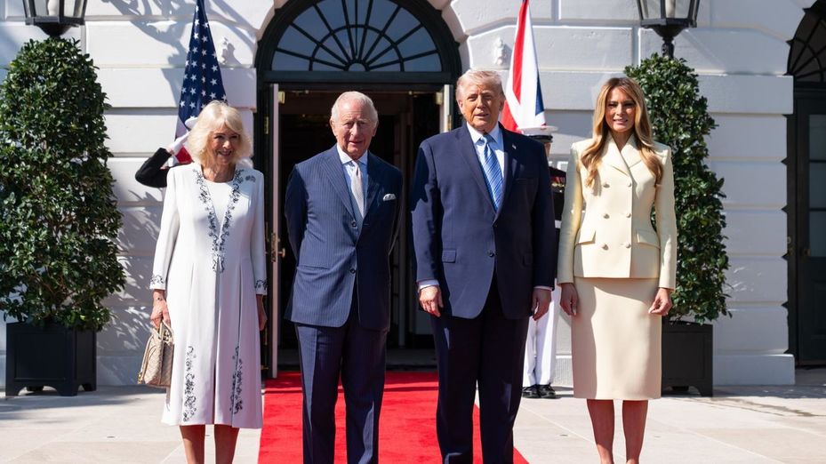 Trump recibe a Carlos III para tomar el té y le muestra la nueva colmena de la Casa Blanca