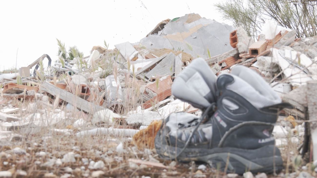 El Polígono Valmor en Valdemoro, abandonado a su suerte como vertedero ilegal