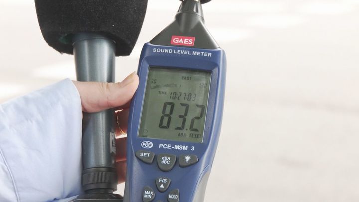 65 decibelios, el límite que el ruido de la ciudad traspasa a diario