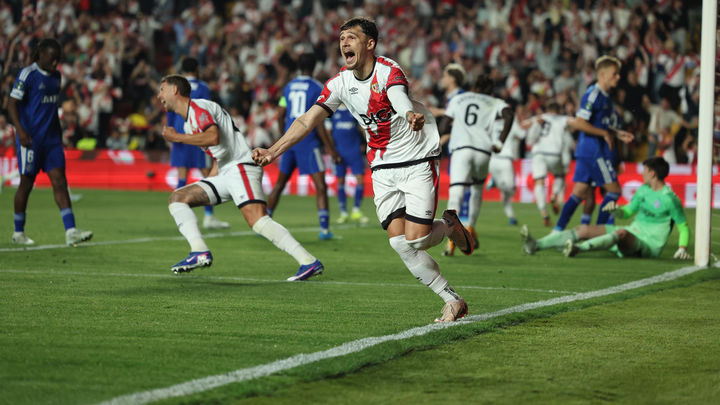 1-0. El Rayo Vallecano da un paso de gigante hacia su primera final europea