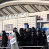 Jupol alerta del auge ultra tras los disturbios en el Metropolitano: “Las bengalas se lanzaron contra la Policía con intención”