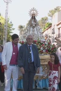 Valdaracete da el pistoletazo de salida a las fiestas de la Virgen de la Pera con gigantes, música y tradición