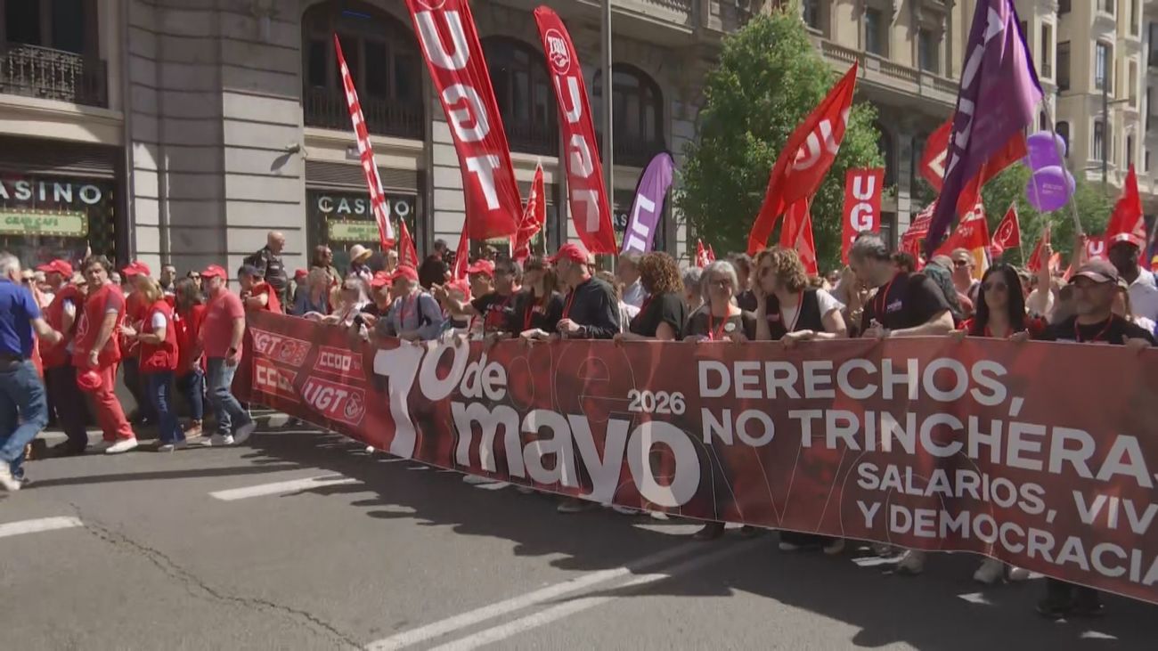 Manifestación en Madrid del 1 de Mayo: Los sindicatos apuntan como "prioridad" el acceso a la vivienda y a la regularización