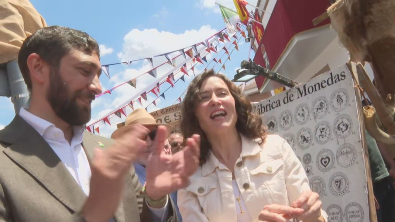 Ayuso visita la Gran Feria Medieval de El Álamo