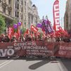 Manifestación de CCOO y UGT en Madrid bajo el lema "Derechos no trincheras, salarios, vivienda y democracia"
