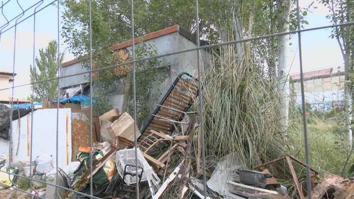 Cuatro años de okupación en su parcela en Galapagar: “No puedo vivir en mi propia casa”