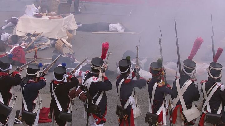 La Puerta del Sol viaja en el tiempo para rememorar el alzamiento de Madrid en 1808