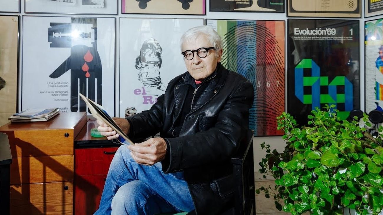 El diseñador gráfico José María Cruz Novillo