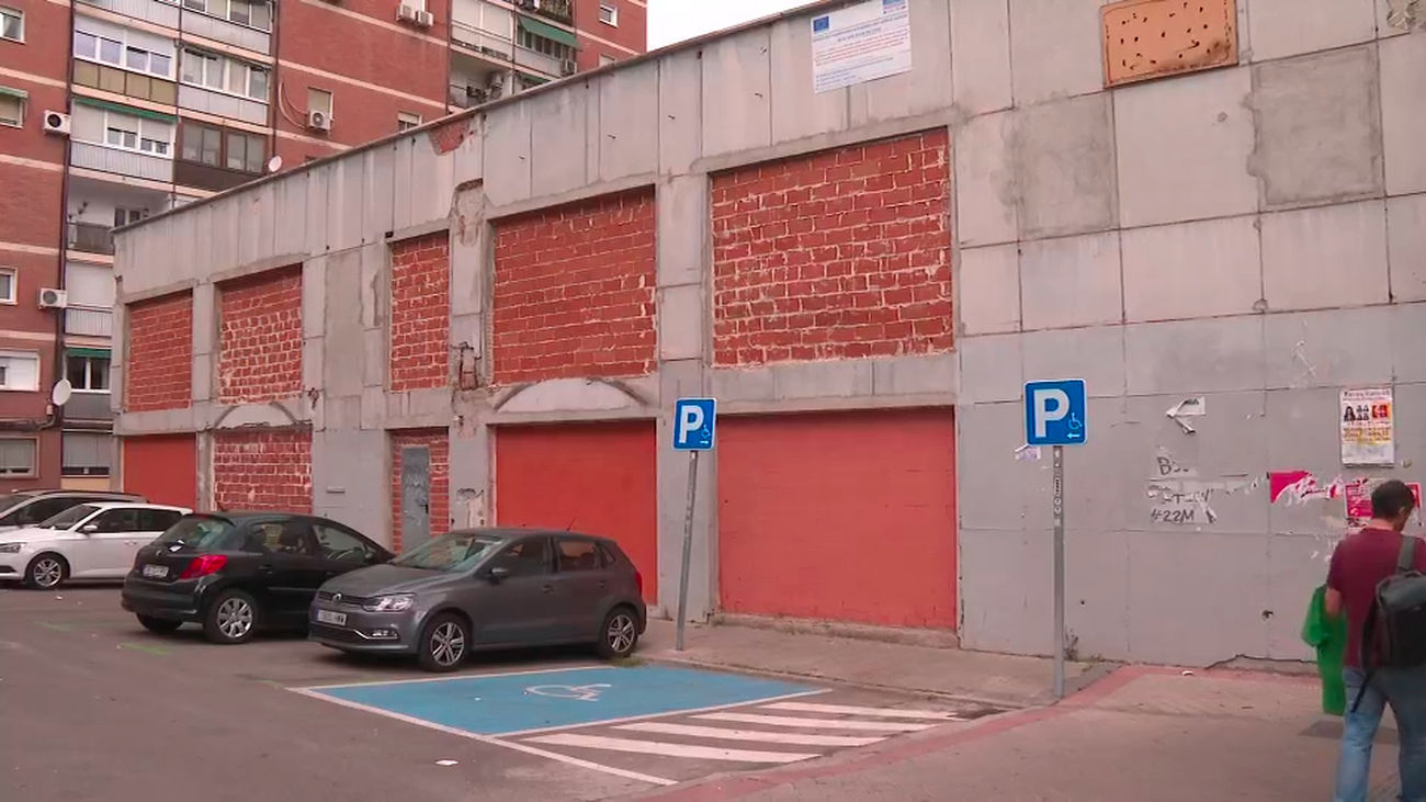 Reclaman dar uso a la antigua comisaria del barrio del Pilar que lleva una década abandonada