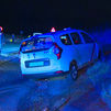 Un taxista se la sale de la vía en la M-301, en Villaverde, al quedarse dormido