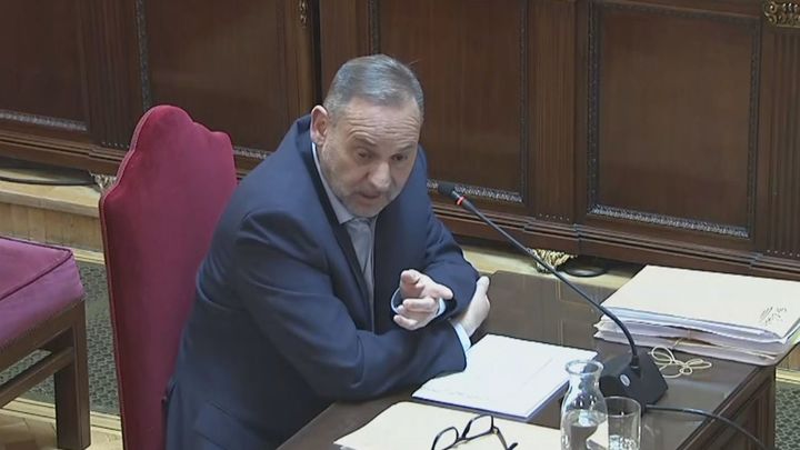 Ábalos niega que ordenara contratar a la  empresa de Aldama y defiende la decisión de comprar 13 millones de mascarillas