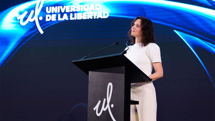 Ayuso: "No se pide permiso para defender la libertad"