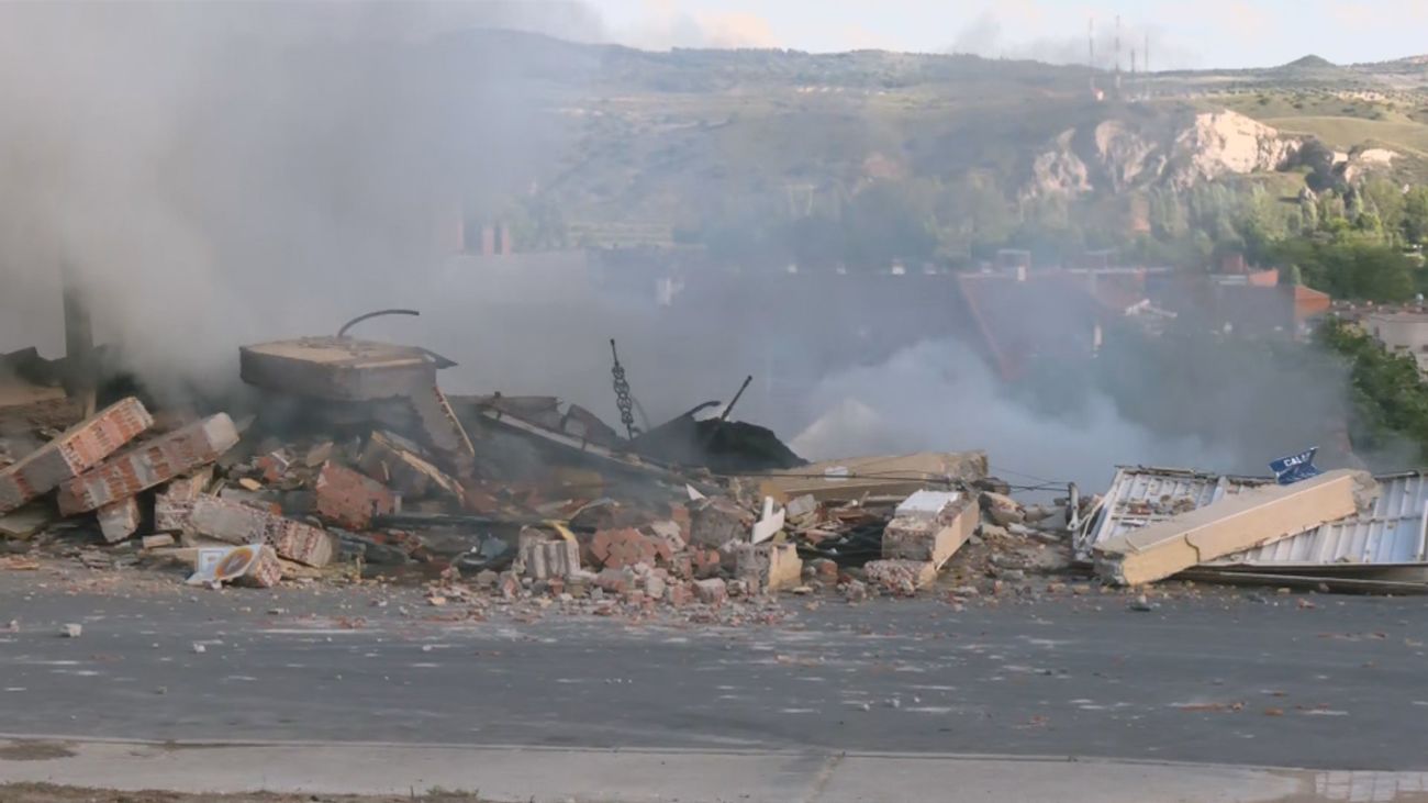 Las casas derrumbadas tras un incendio en Morata de Tajuña pertenecían a tres hermanos