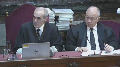 El Fiscal ahonda en el pacto "cerrado y privilegiado" de las mascarillas mientras la acusación popular censura que la trama se lucró con la covid