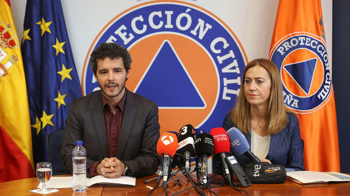 Los pasajeros del crucero con hantavirus estarán "aislados" y "custodiados" hasta el avión