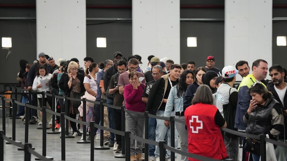 El Tribunal Supremo decidirá el 13 de mayo si paraliza la regularización de inmigrantes