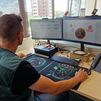 Agente de la Cibercomandancia de la  Guardia Civil investiga un hecho delictivo