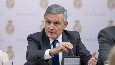 Saura dice que impulsó desde Transportes la inversión en conservación del ferrocarril