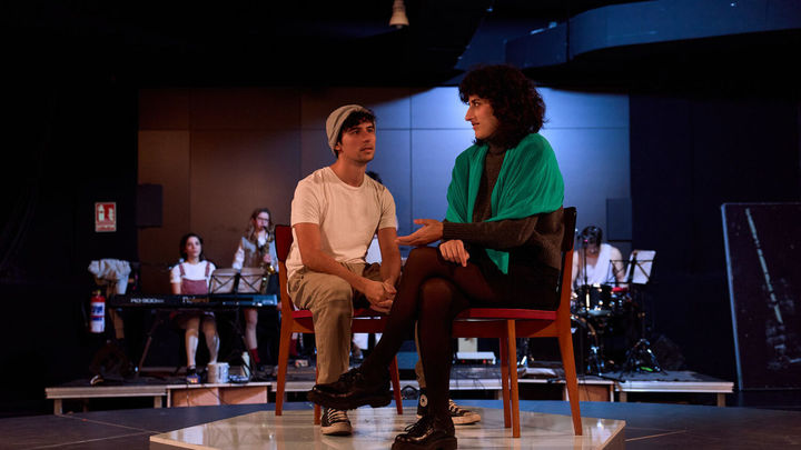 Peris Mencheta sube la física cuántica a las tablas del Teatro Municipal de Coslada