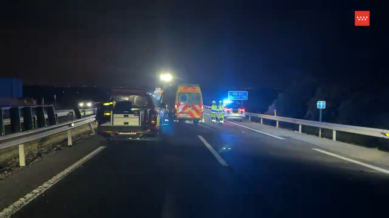 Muere  un conductor de 25 años tras chocar con un camión y ser arrollado después por otro vehículo en El Molar