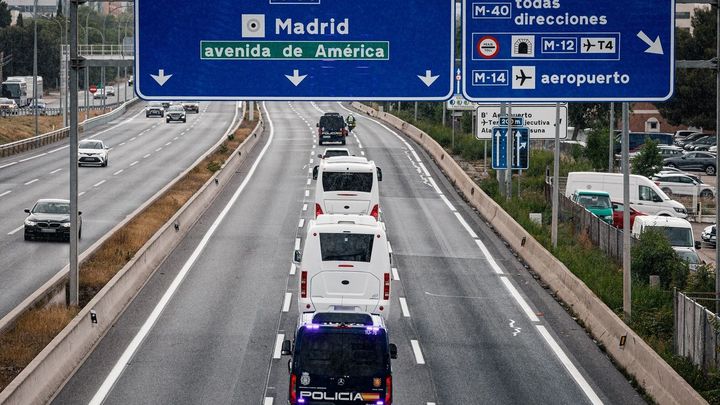 Dispositivo de seguridad translada a los pacientes sospechosos de hantavirus al Gómez Ulla