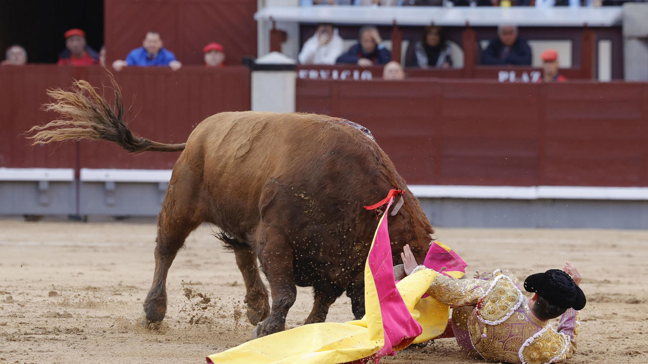 David Galván cogido en el tercer toro