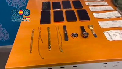 La Policía resuelve 41 robos de relojes de lujo y detiene a 34 ladrones desde enero