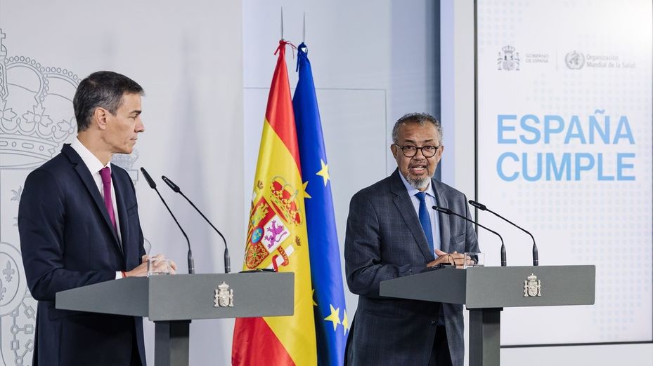 Sánchez califica de "éxito" el operativo del Gobierno por el hantavirus: "Era nuestra responsabilidad legal"