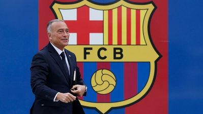 Yuste califica de "patéticas y llenas de falsedades" las palabras de Florentino Pérez
