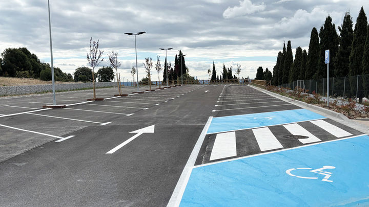Torrelodones inaugura un nuevo aparcamiento con 92 plazas junto al tanatorio