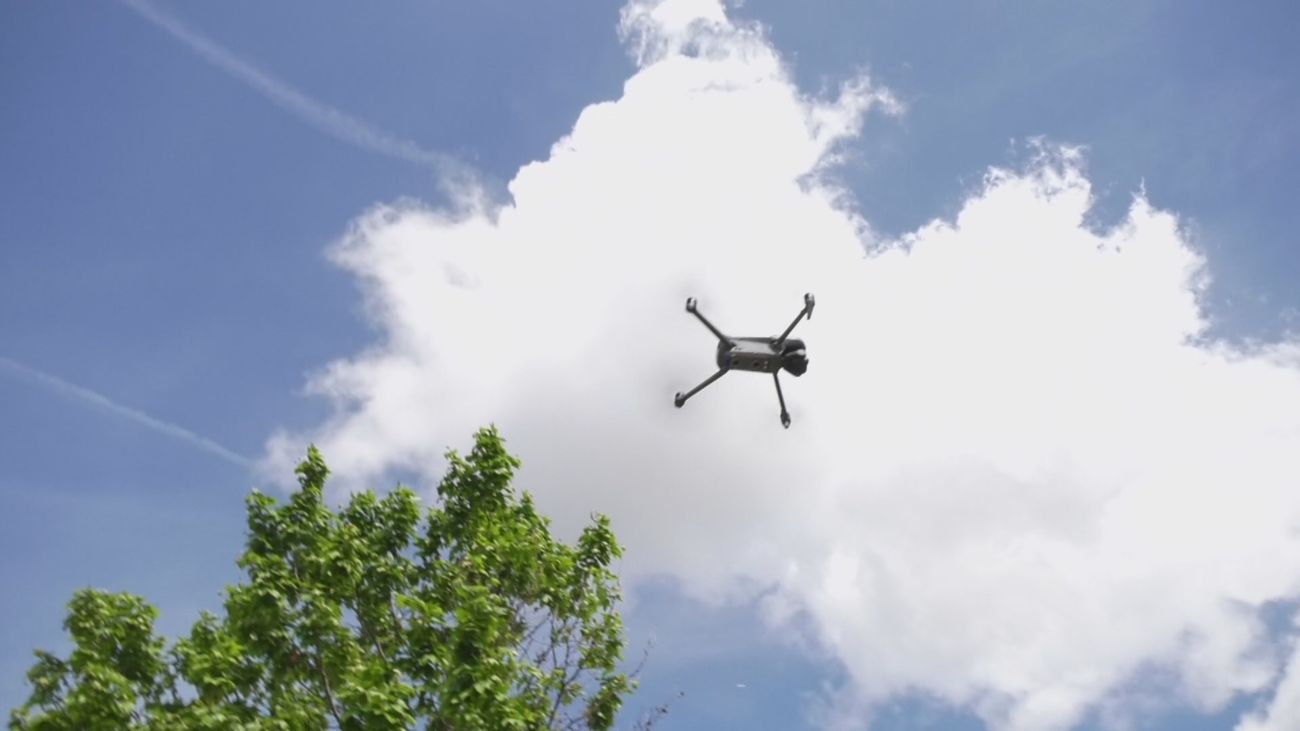 Drones que salvan vidas: así trabajan en la DANA de Valencia, incendios de Alicante y la peste porcina en Cataluña