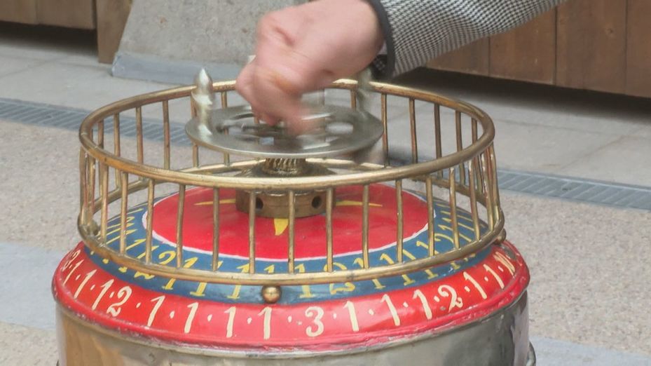 Una barquillera centenaria entra en el Museo de Artes y Tradiciones Populares