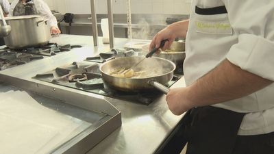La FP madrileña recupera las verduras silvestres en la cocina