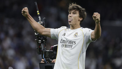 2-0. El Real Madrid gana al Oviedo en un partido sin nada en juego