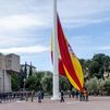 Almeida preside el izado de bandera nacional en la plaza de Colón por el día de San Isidro