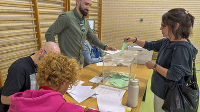 Constituidas el 100% de las mesas electorales en Andalucía