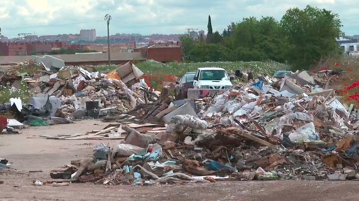Comienza la retirada de 40.000 toneladas de escombros en el parque Tecnológico de Leganés