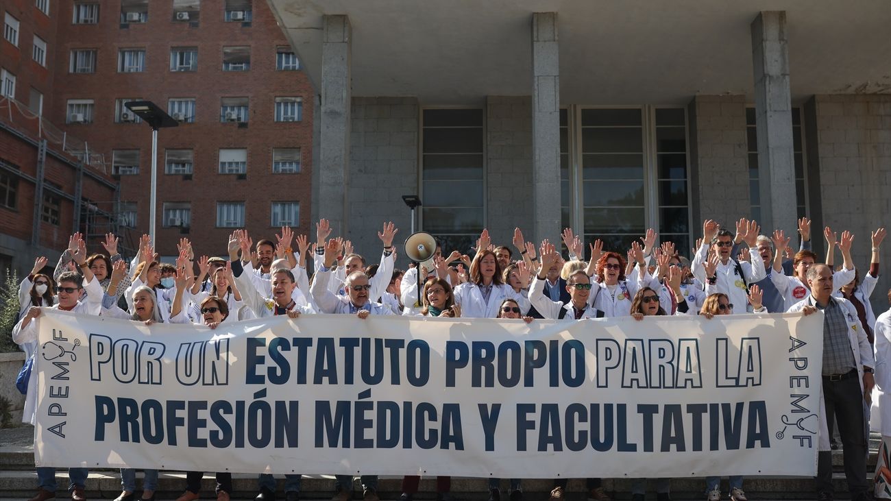 Nueva semana de huelga de los médicos que ya anuncian nuevos paros en junio