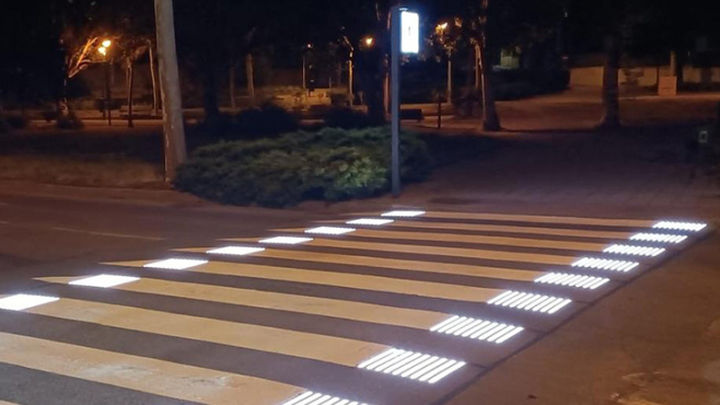 Pozuelo estrena pasos de cebra inteligentes e iluminados para mejorar la seguridad vial