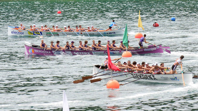 Las ligas de traineras desembarcan en Madrid con una regata en Buitrago