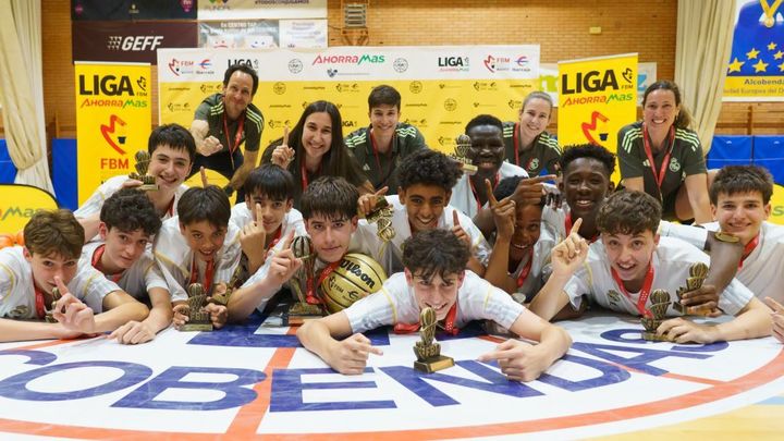 El Real Madrid, campeón de Madrid infantil espectacular