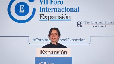 Ayuso denuncia el trato de la Administración y la Agencia Tributaria a empresas y autónomos